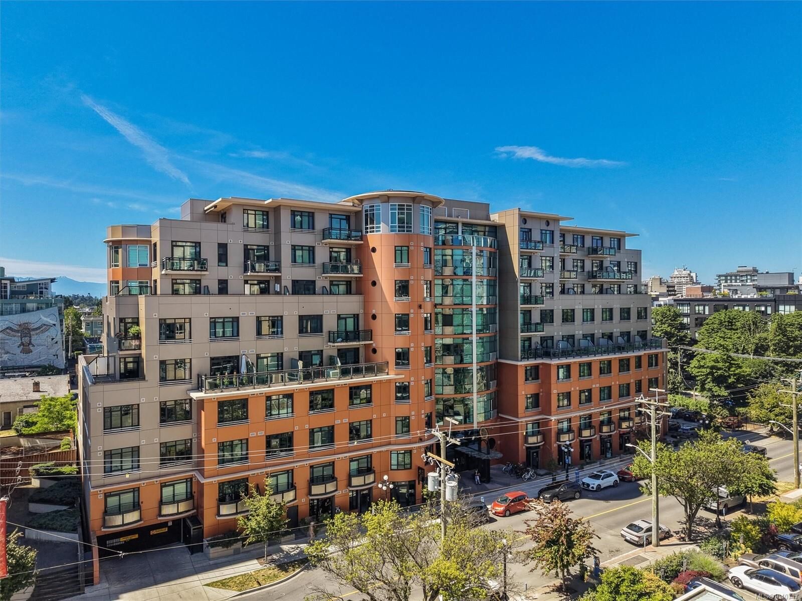 Property Photo: 1029 View St #630 BC V8V 4Y3