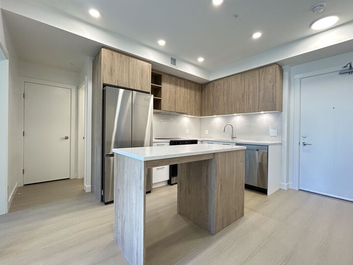 Property Photo:  82 First Street 311  BC V3L 0L8 