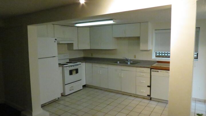 Property Photo:  3229 W 11th Avenue Ground Level  BC V6K 2M9 