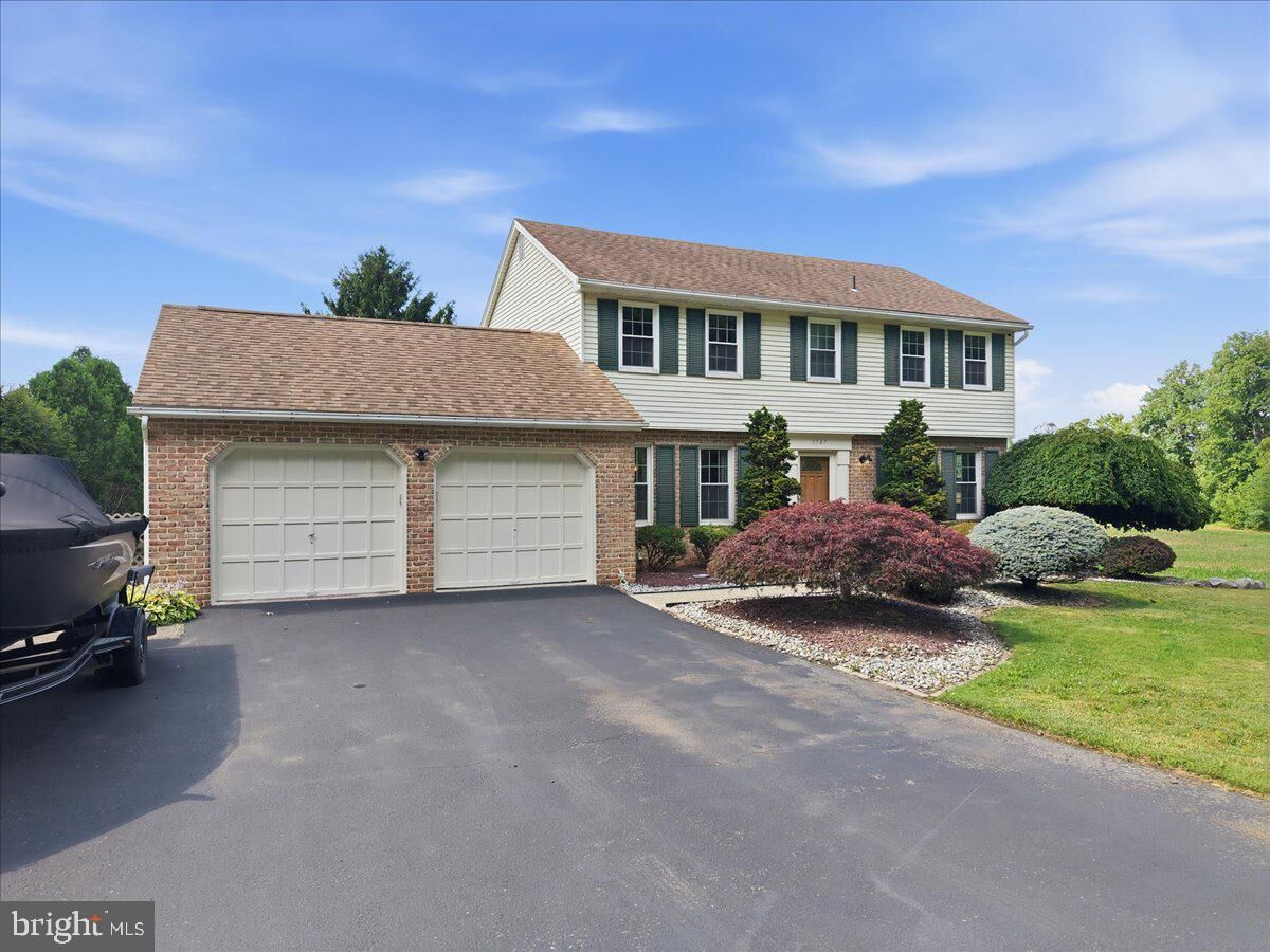 Property Photo:  3547 Hecktown Road  PA 18020 