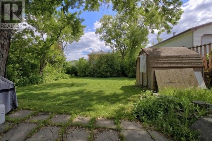 Property Photo:  601 Ash Street  ON P3C 2A7 