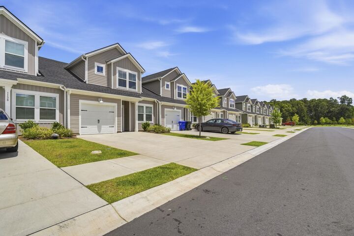 Property Photo: 1136 Blueback Herring Way 1136 SC 29526