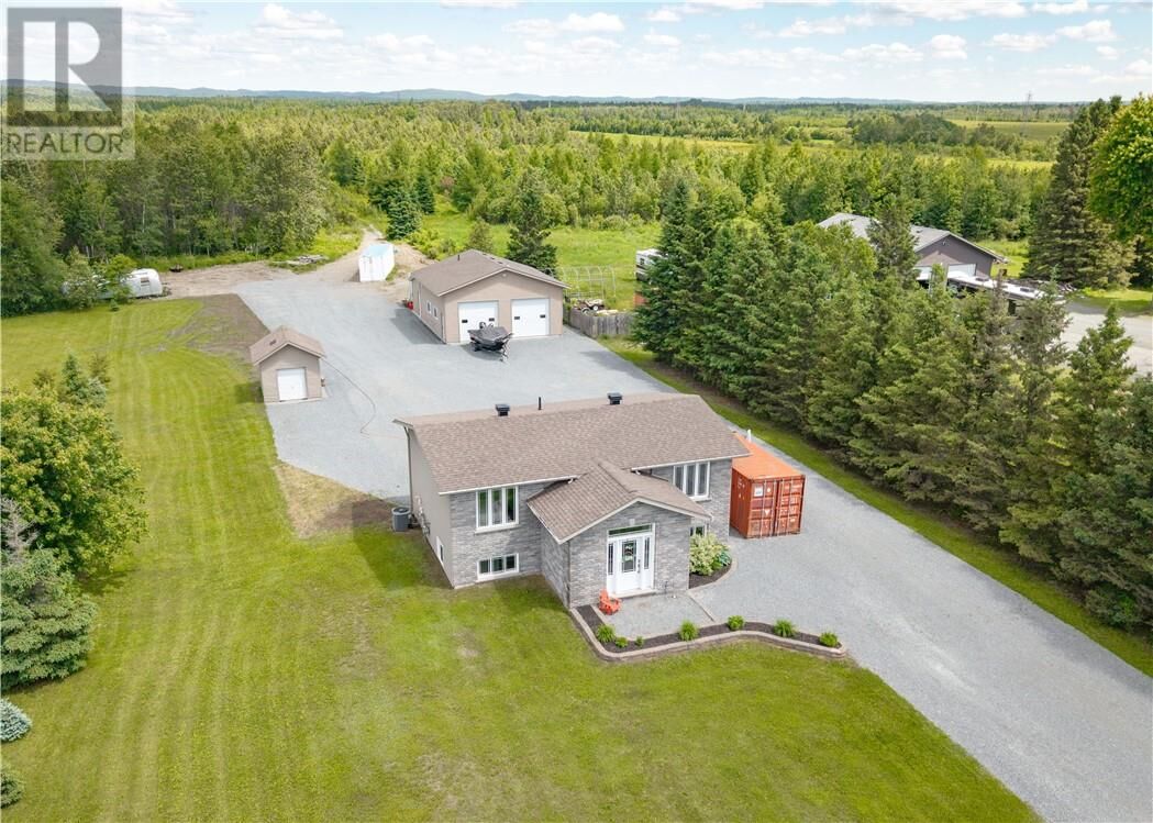 Property Photo: 48 Seguin Street ON P0M 1L0