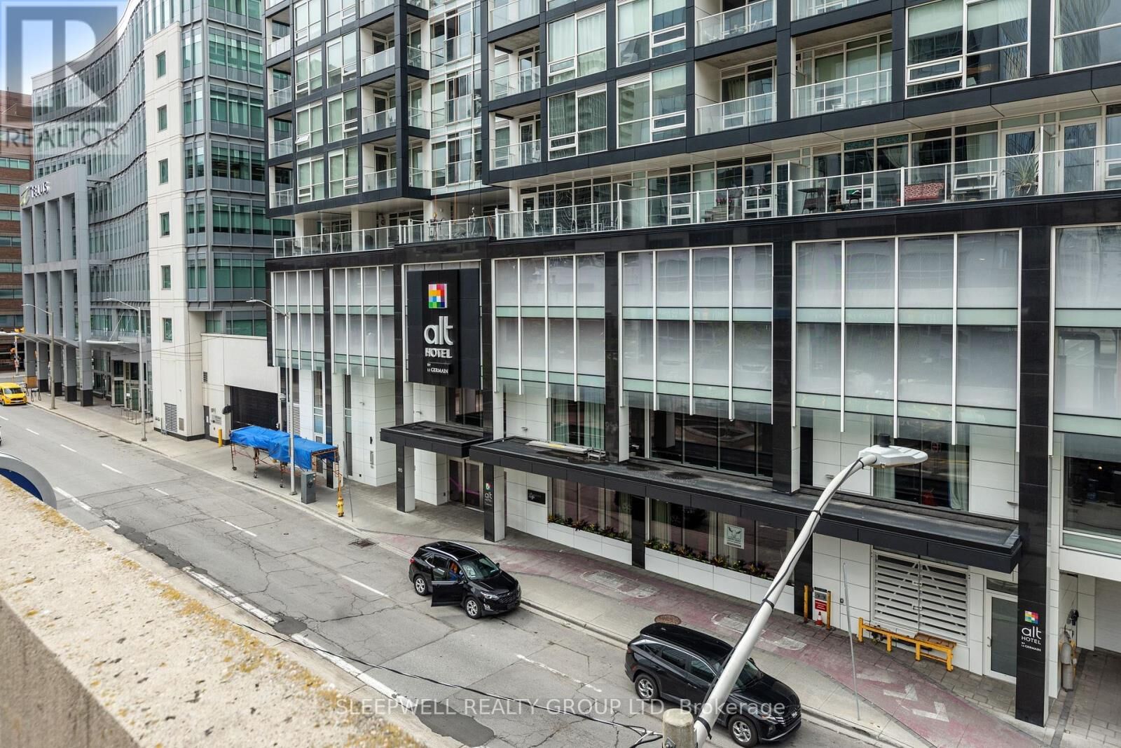 Property Photo:  199 Slater Street 1001  ON K1P 0C8 