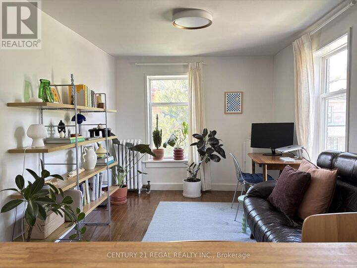 Property Photo:  89 Gladstone Avenue 3  ON M6J 3K7 