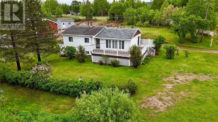 Property Photo:  39 Farm Road  NL A0K 3E0 