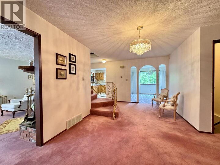 Property Photo: 580 Cassiar Avenue BC V8J 3Z5