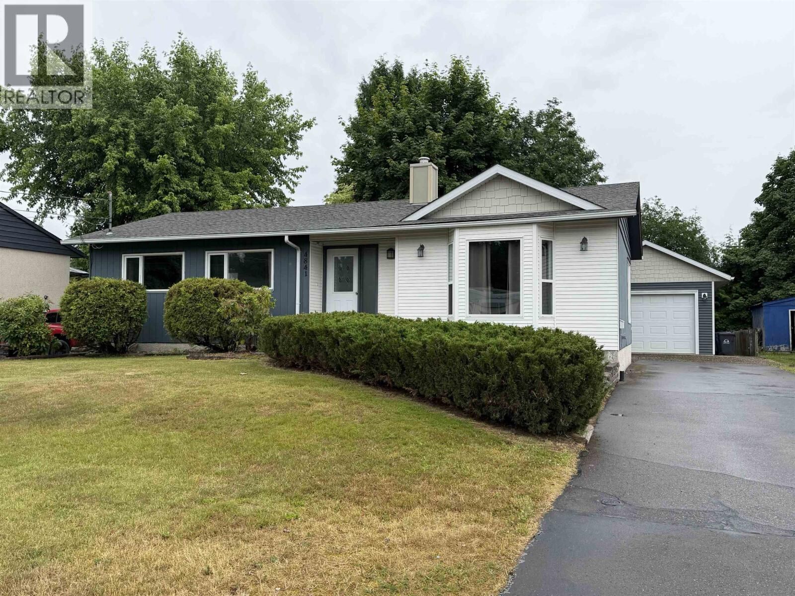 Property Photo:  4841 Loen Avenue  BC V8G 1Z9 