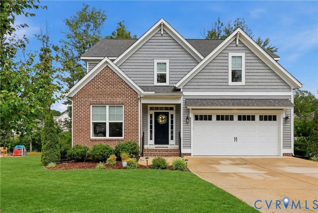 Property Photo: 2508 Lilybank Court VA 23112