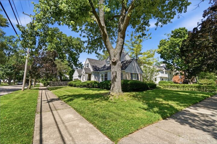 Property Photo:  1222 Hathaway Road  OH 45419 