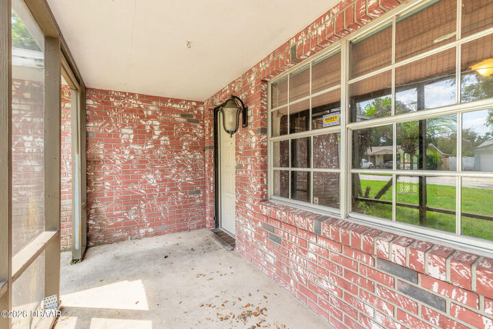 Property Photo:  1586 Carmen Avenue  FL 32117 
