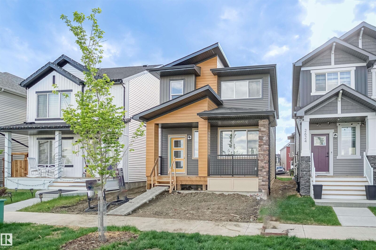 Property Photo: 19492 21 Avenue NW AB T6M 3M5