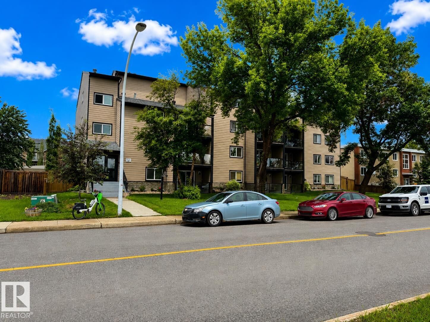 Property Photo:  11224 116 Street NW 207  AB T5G 2W1 