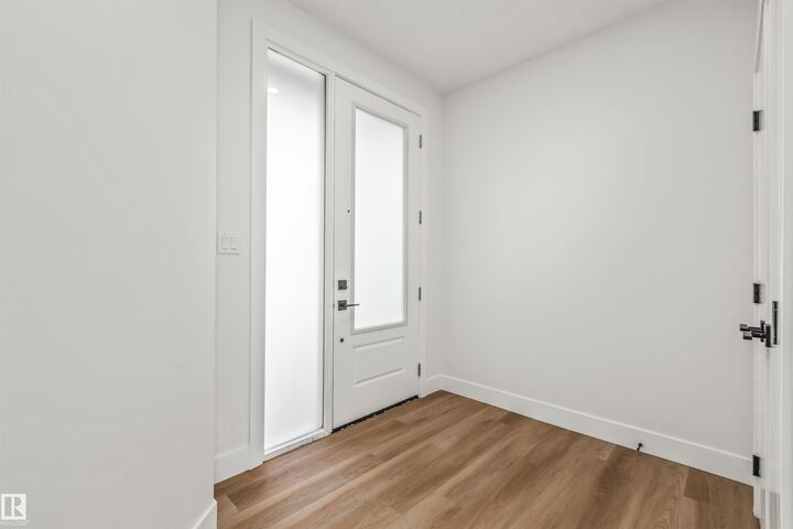 Property Photo: 178 Elliott Wynd AB T8L 1V1