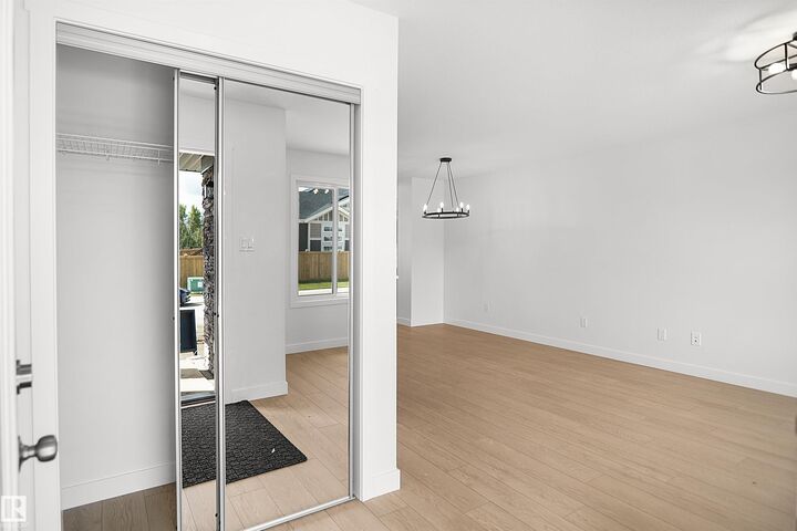 Property Photo:  22529 83A Avenue NW  AB T5T 4N5 