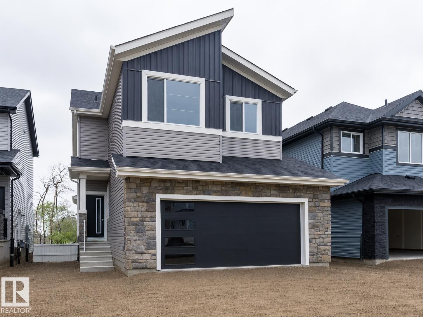Property Photo:  6308 65 Avenue  AB T4X 0A1 