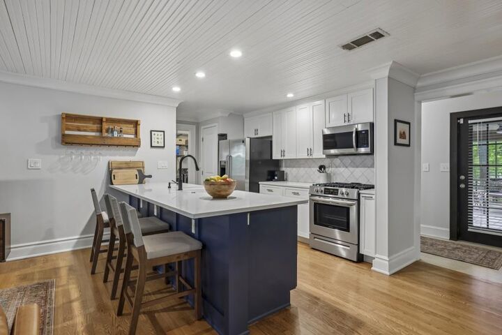 Property Photo:  1336 Fama Drive  GA 30329 