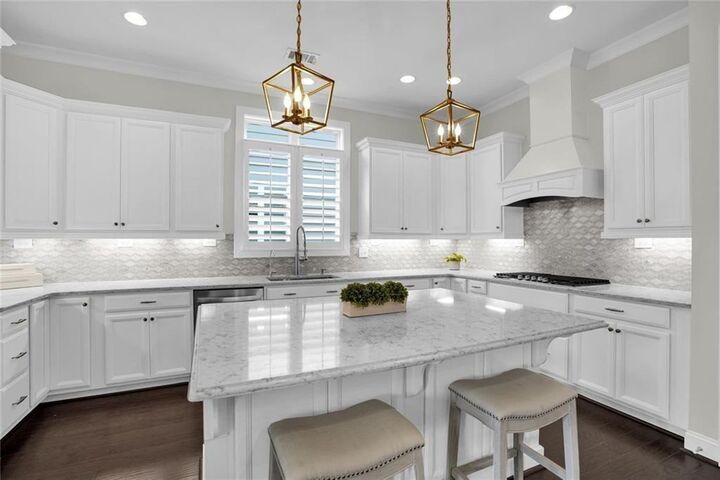 Property Photo:  2208 Swansea Way  GA 30080 