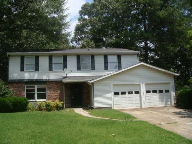 Property Photo:  450 Roswell Farms Road  GA 30075 