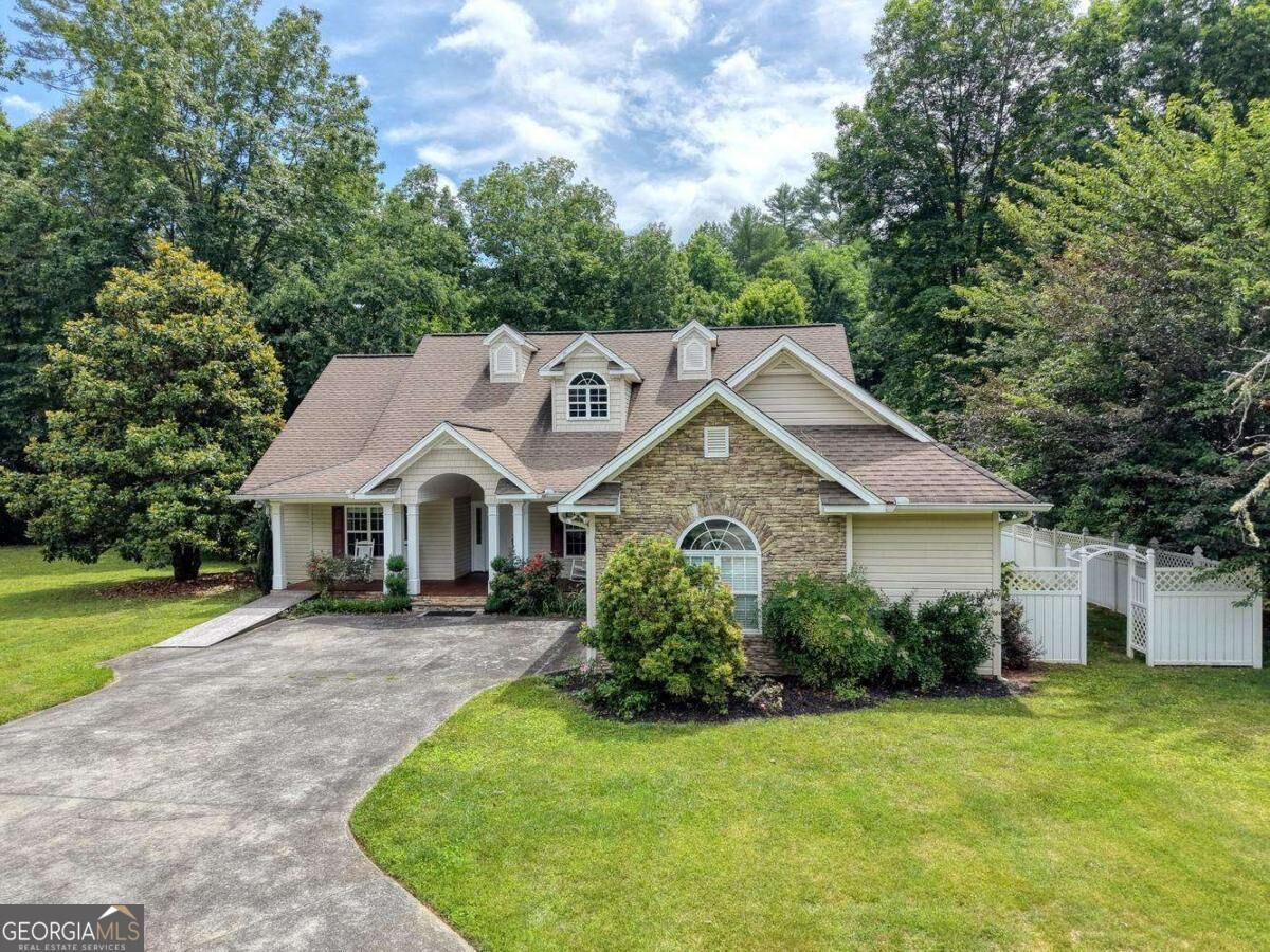 Property Photo:  2187 Big Pine Drive  GA 30546 