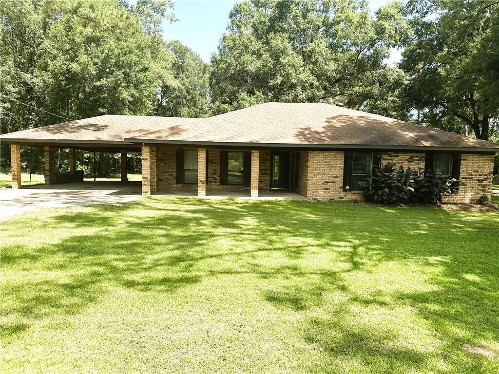 Property Photo:  264 Sisson Road  LA 71457 