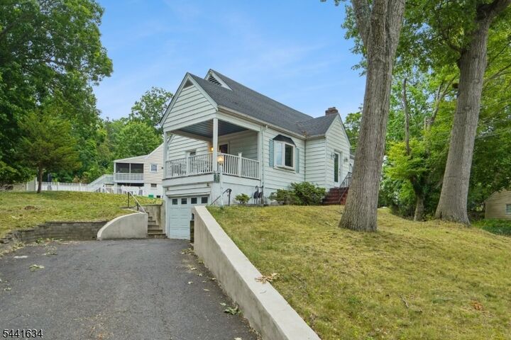 Property Photo:  72 Lake Dr East  NJ 07470 