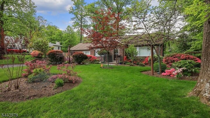 Property Photo:  1399 Birch Hill Rd  NJ 07092 