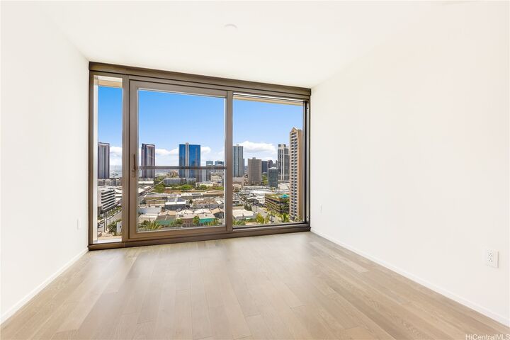 Property Photo: 333 Ward Avenue 1409 HI 96814