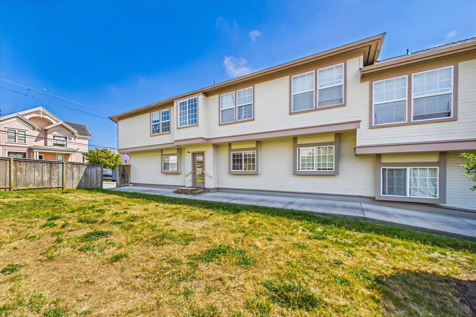 Property Photo:  1165 H Street  CA 95521 