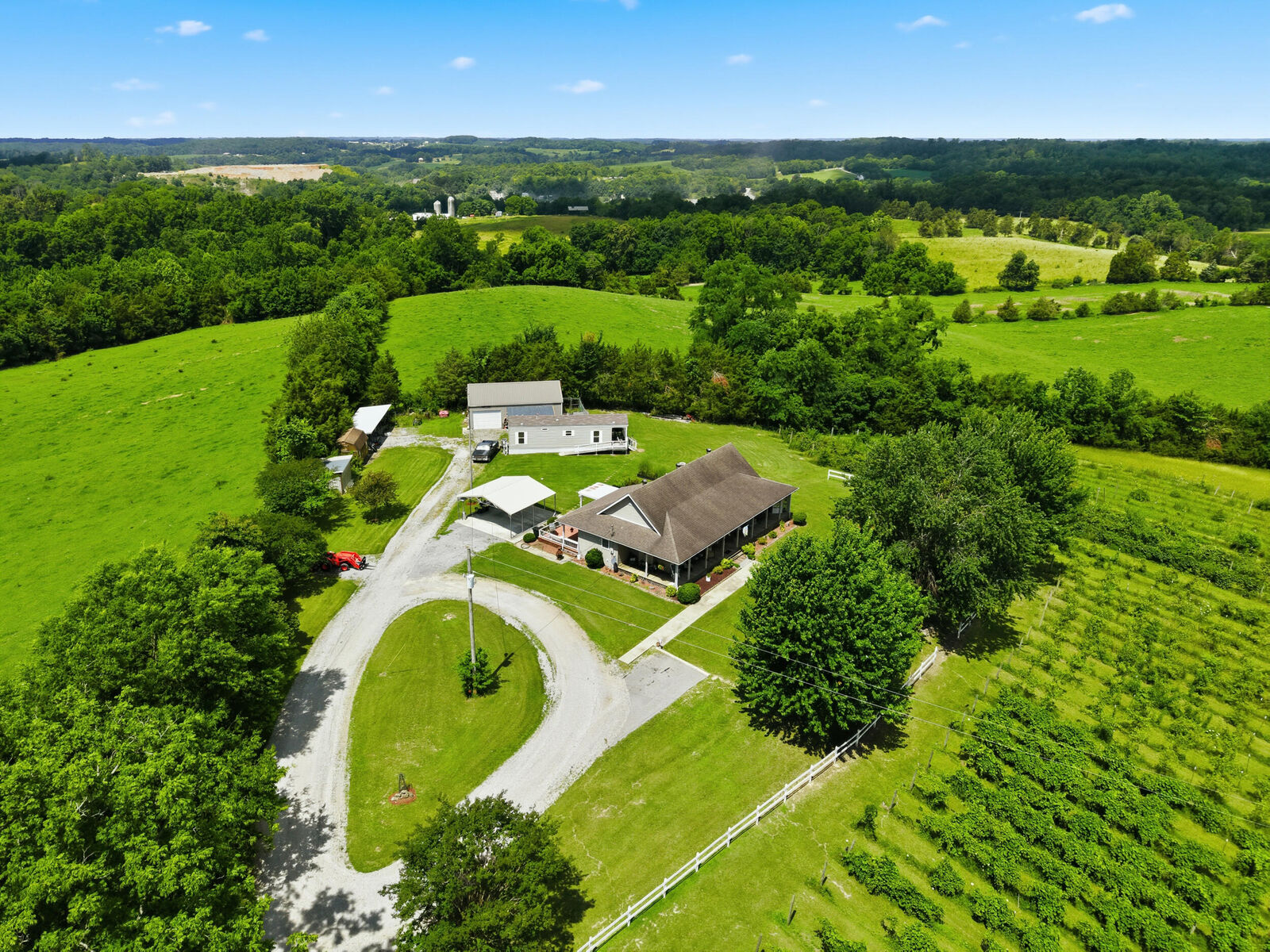 Property Photo:  150-182 Combest Drive  KY 42728 