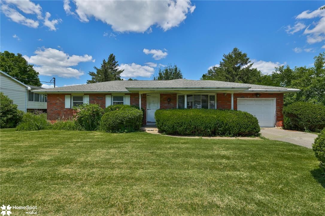 Property Photo:  2649 Northview Avenue  PA 18045 