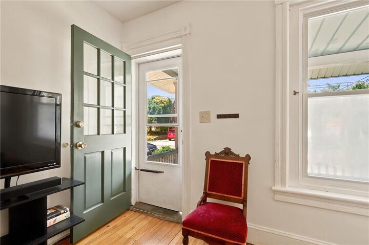 Property Photo:  803 Spring Street  PA 18018 