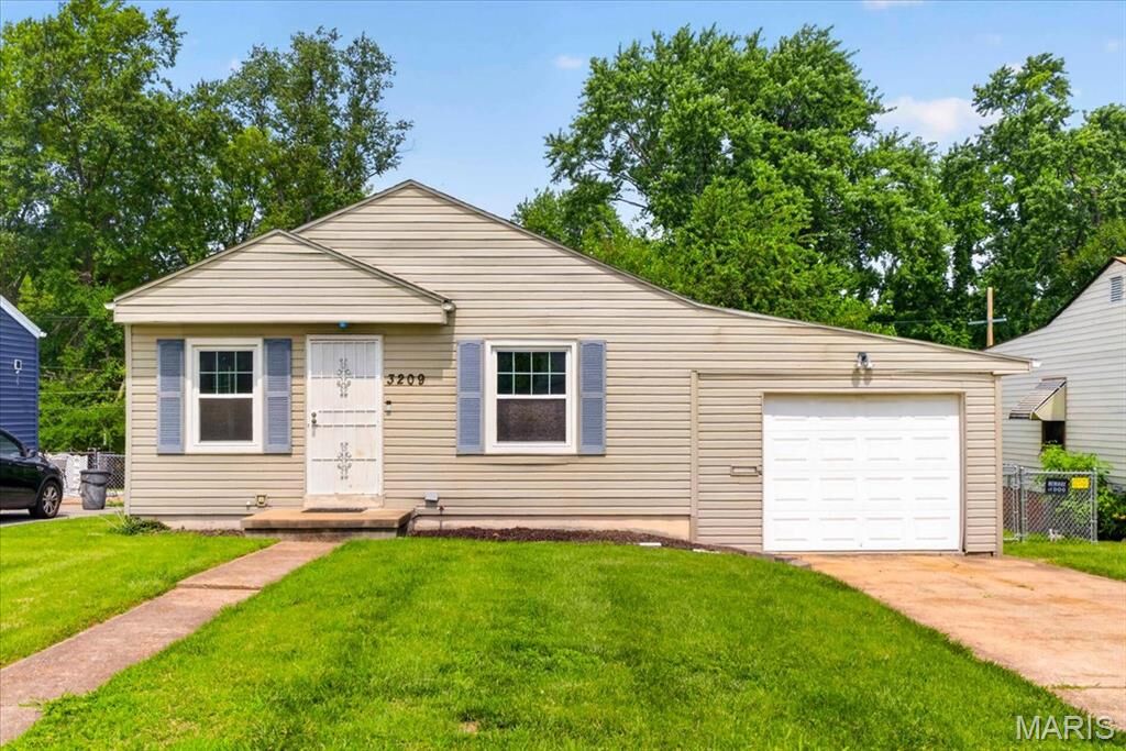 Property Photo:  3209 Lynros Drive  MO 63074 