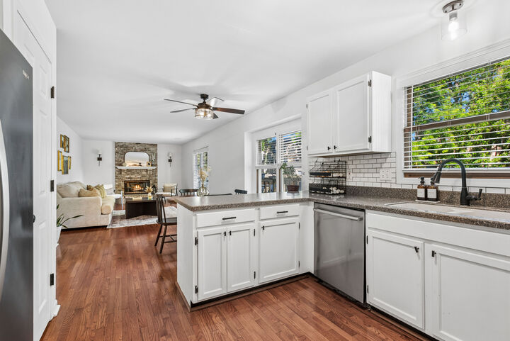 Property Photo:  1611 Beels Court  IL 60510 