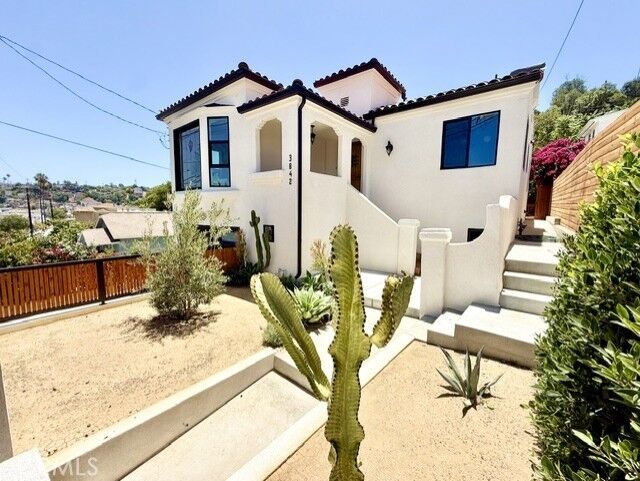 Property Photo:  3842 Woolwine Drive  CA 90063 