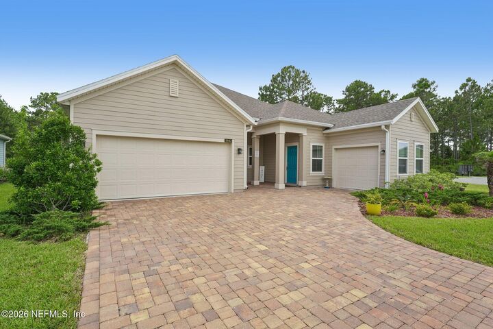 Property Photo:  3842 Heatherbrook Place  FL 32068 