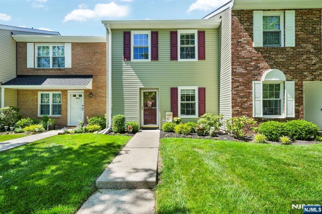 Property Photo:  183 Gettysburg Way 2106  NJ 07035 