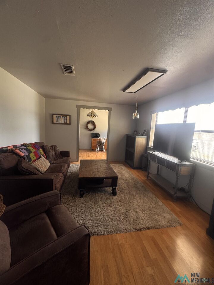 Property Photo: 1301 E Fiesta Drive NM 88220