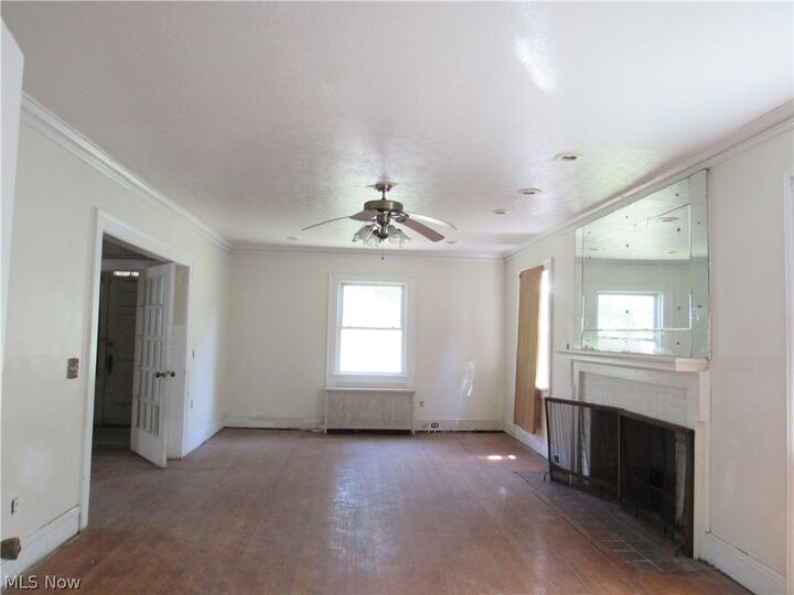 Property Photo:  1726 Lee Road  OH 44118 