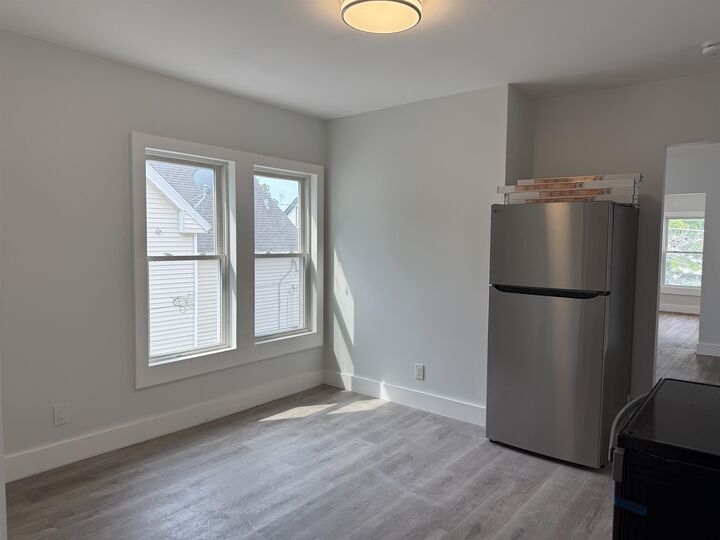 Property Photo: 6 Holmes Street NH 03060
