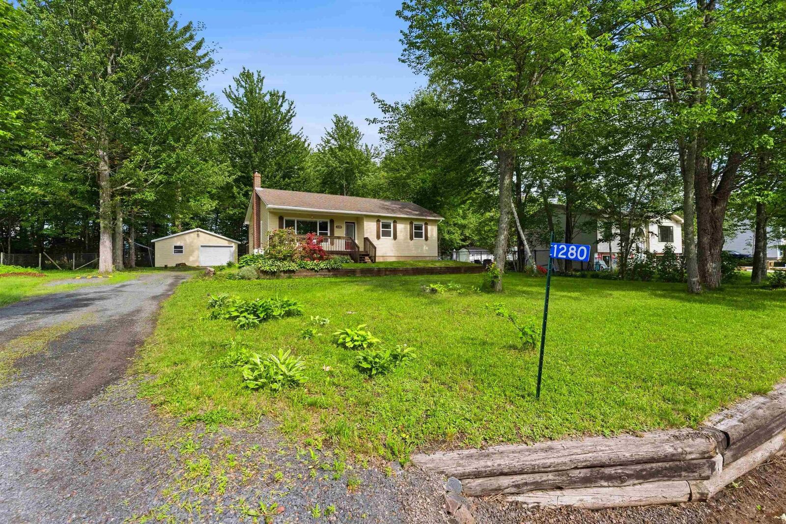 Property Photo:  1280 Crosby Court  NS B4R 1A8 