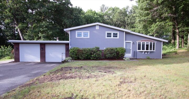 Property Photo:  21 Siani Rd  MA 01542 