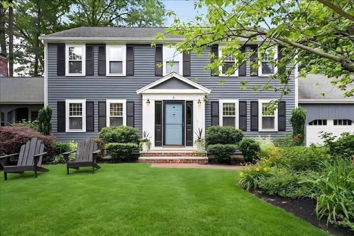 Property Photo: 6 Blackhorse Ln MA 02043