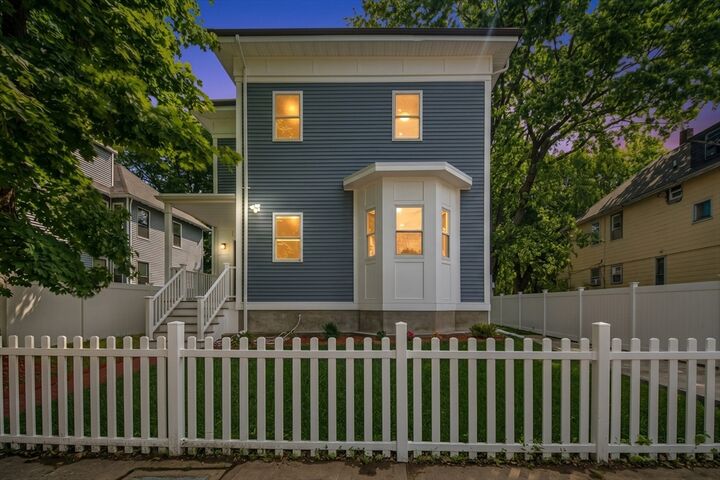 Property Photo:  20 Wentworth St 1  MA 02124 