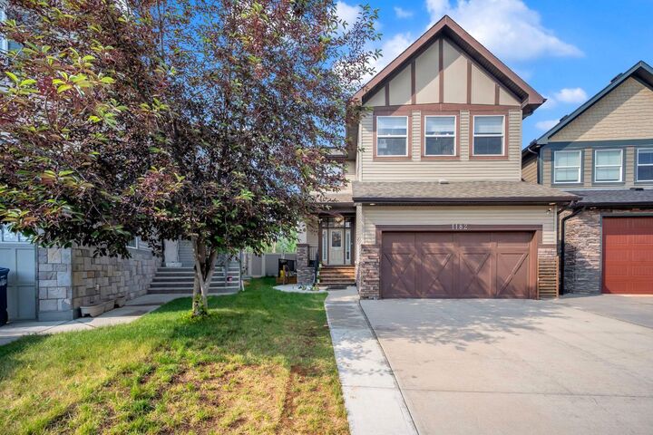 Property Photo: 1182 Kingston Crescent SE AB T4A 0E9