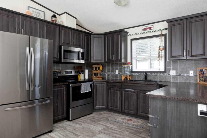 Property Photo: 160 Grenada Place AB T9H 2N2