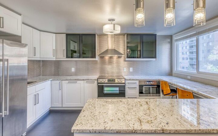 Property Photo:  1309 14 Avenue SW 302  AB T3C 0W3 
