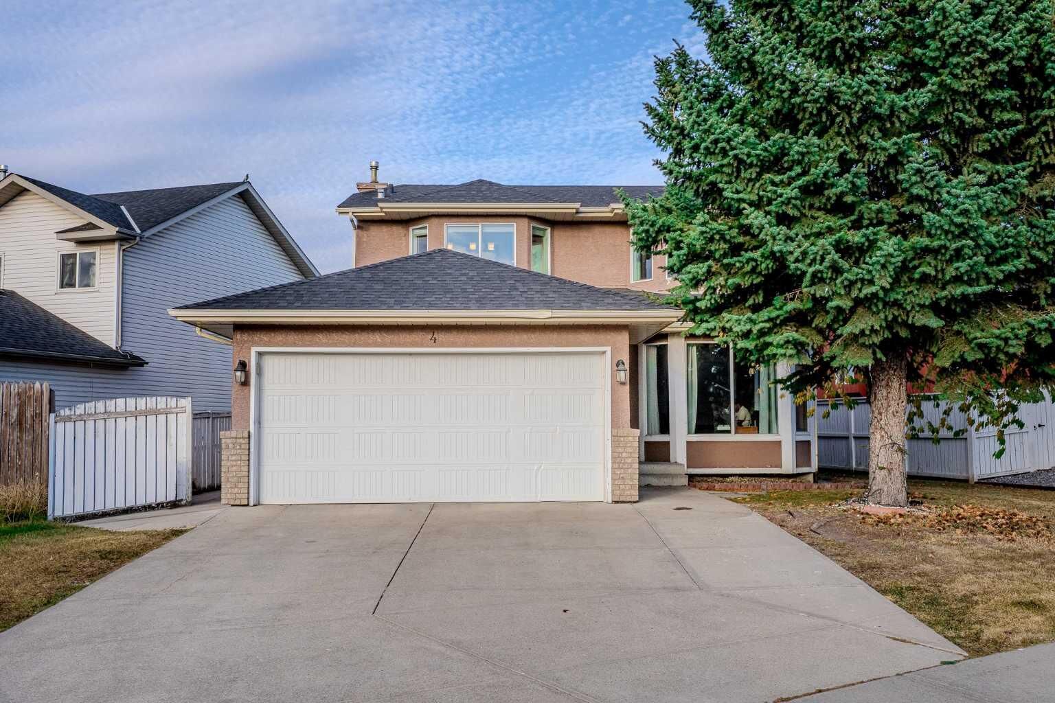 Property Photo: 4 Del Ray Crescent NE AB T1Y 6V8