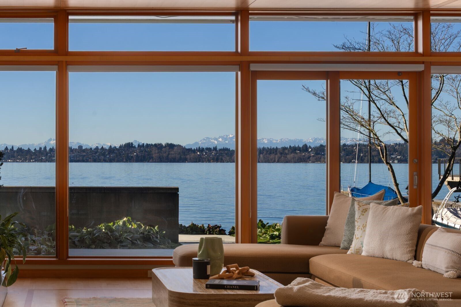 Property Photo:  5505  Lake Washington Boulevard NE 1-E  WA 98033 