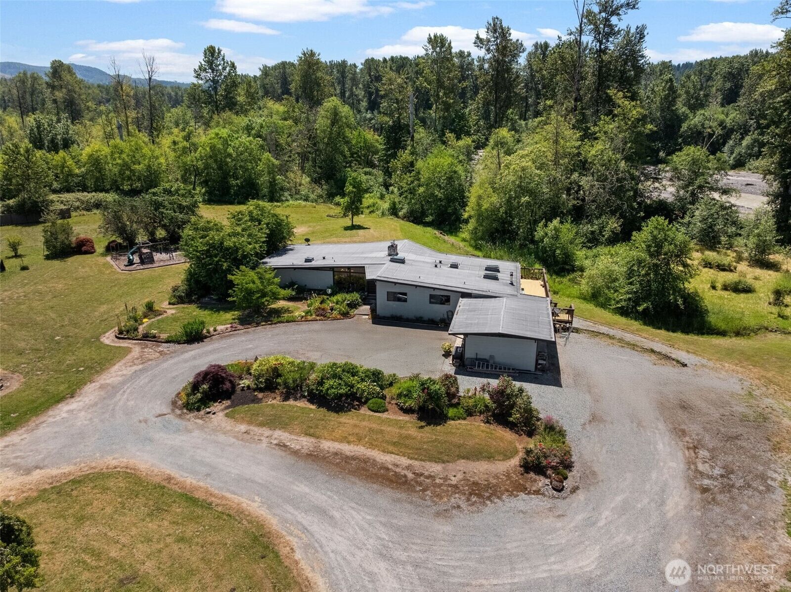 Property Photo:  502  Beckett Lane SW  WA 98360 